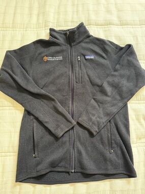 Patagonia Men’s Dark Gray Full-Zip Fleece Jacket